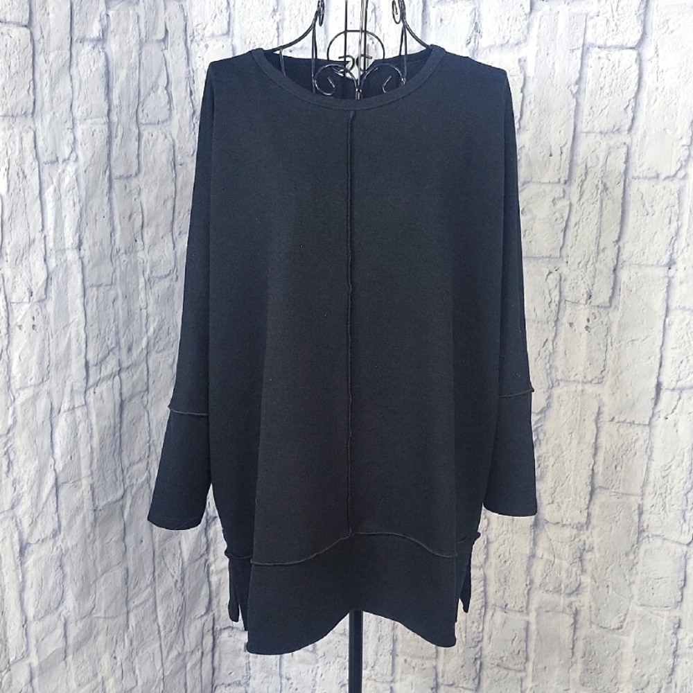 SPANX Women's Sweatshirt Oversized with 3/4 Dolman Sleeves Black Medium